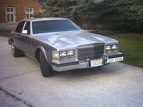 1982 Cadillac Seville Cadillac Klub Čr