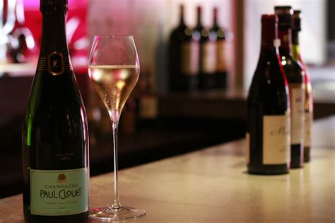 Wineshop Mature