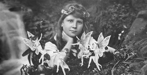 D Stuart Photography - The Cottingley Fairies