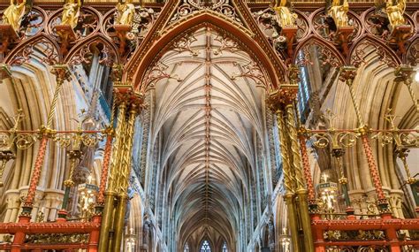 Lichfield Cathedral (Lichfield, 1320) | Structurae