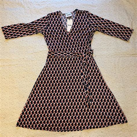 Leota Dresses Nwt Leota Perfect Faux Wrap Dress In Cubism Poshmark