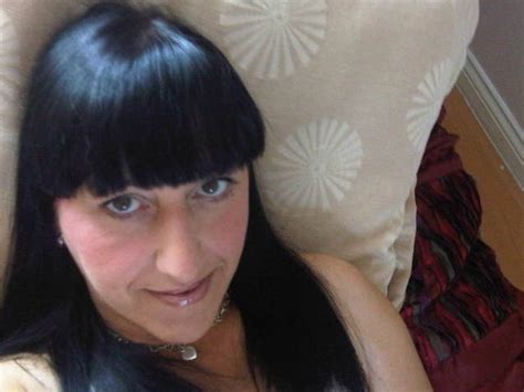 Mercedesroo 51 From Harlow Is A Local Granny Looking For Casual Sex Dirty Granny