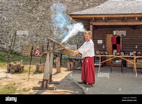 Firing Shotgun Hi Res Stock Photography And Images Alamy