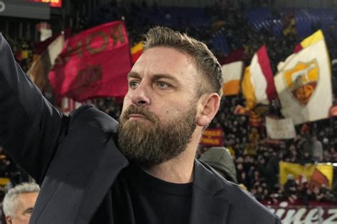 As Roma Kian Kuat Daniele De Rossi Dinilai Sama Hebatnya Dengan Jurgen