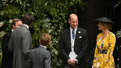 Prinz William Bei Hochzeit Des Jahres Gesichtet Ohne Kate Svz