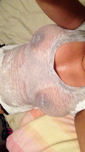 Wet T Shirt Porn Pic