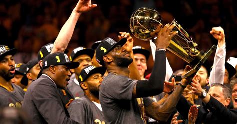 Lebron James To Re Sign With Cleveland In 100m Deal Time
