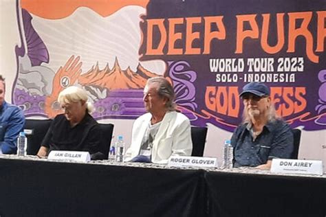 Deep Purple Satu Panggung Dengan God Bless Malam Ini Di Surakarta