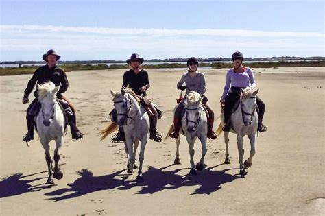 Partez Pour Des Galops Sur Les Plages De Camargue Cheval Daventure