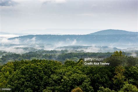 Maryland Mountains High-Res Stock Photo - Getty Images