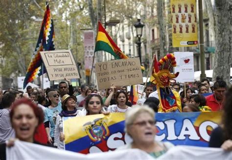 Inmigrantes protestan en España por la invasión de América