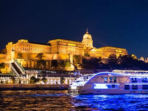 Cruceros Nocturnos Por El Danubio Hellotickets