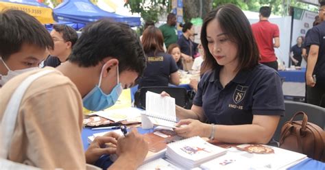 Một ngành học hot luôn dẫn đầu tỉ lệ đăng ký và vượt xa các ngành khác thí sinh cẩn trọng