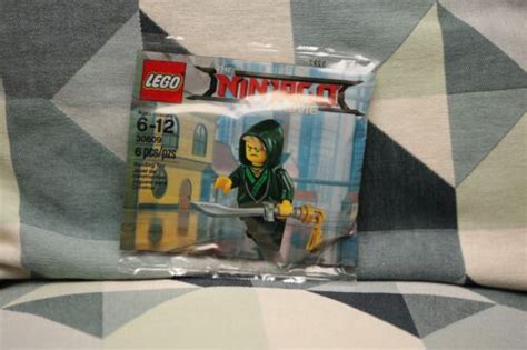 Lego Ninjago Movie Lloyd Garmadon Minifigure With Sword 30609 Polybag Sealed Ebay