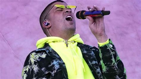 Bad Bunny Lanza Por Sorpresa El álbum Las Que No Iban A Salir Música Tvn Panamá