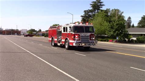 West Sacramento Fire Dept Engine 41 Responding Code 3 Youtube