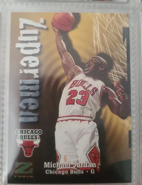 1997 98 MICHAEL JORDAN Carte Skybox Z Force Zuperman Bulls 190 Insert