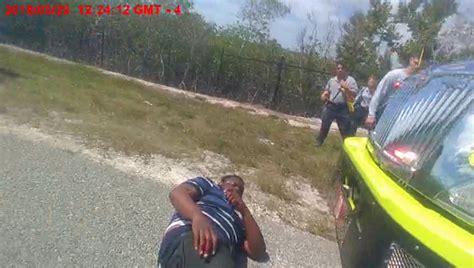 Video Shows Shooting After Man Grabs Miami Dade Cops Taser Miami Herald