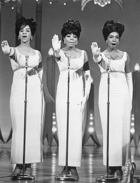 Mary Wilson Says It S Up To Diana Ross For A Supremes Reunion Good