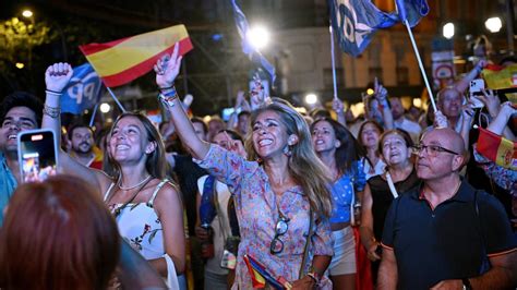 El conservador Partido Popular gana las elecciones en España pero queda