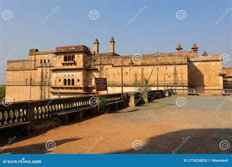 Jehangir Mahal Orchha Fort Complex Comprises Several Formidable