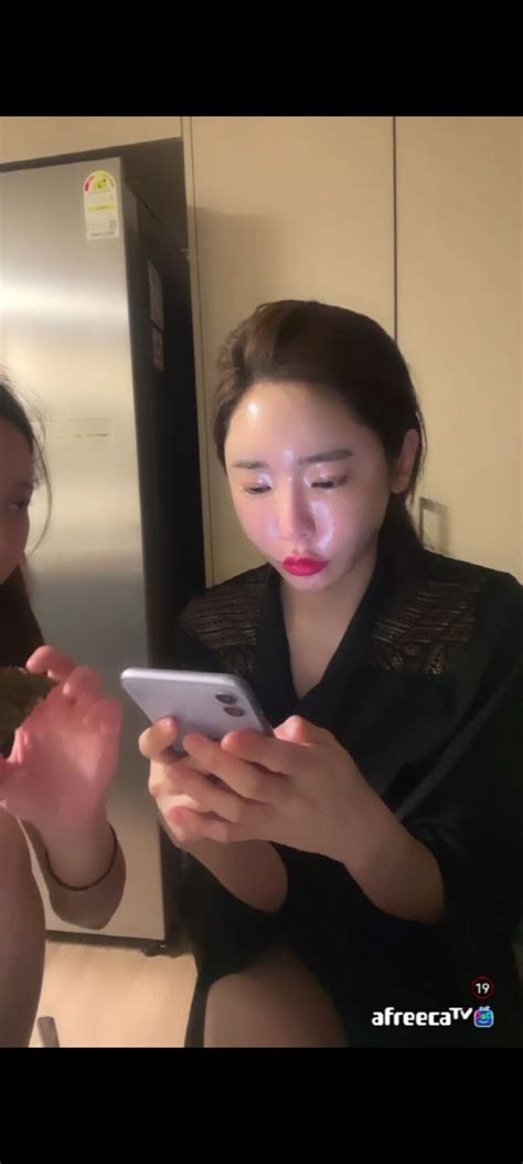 물광누나 Free Porn Download