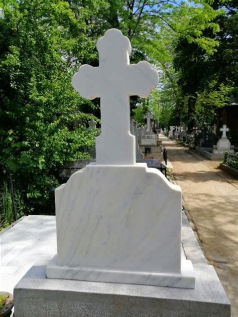 Galerie Foto Pentru Loc De Veci Cimitirul Sfanta Vineri Cripte