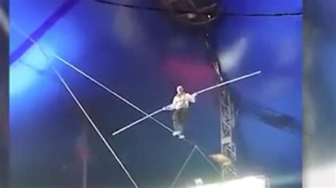 Acróbata cae de la cuerda floja durante función de circo VIDEO MVS