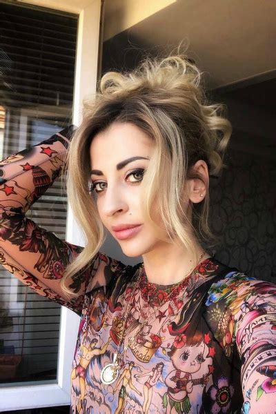 Ethereal Marina 44 Y O From Mykolaiv Ukraine With Blonde Hair VeronikaLove