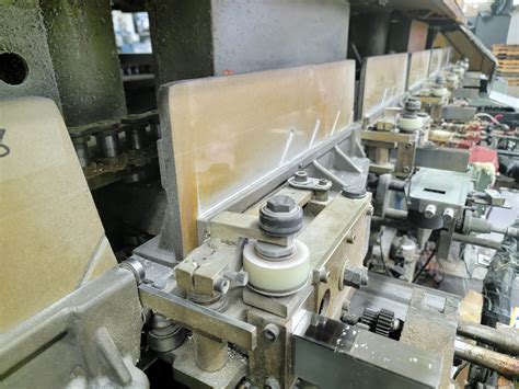 Kolbus Perfect Binder Printing Equipment Specialist