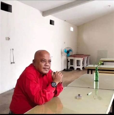Tukang Ojek Belajar Dadi Konsultan Politik
