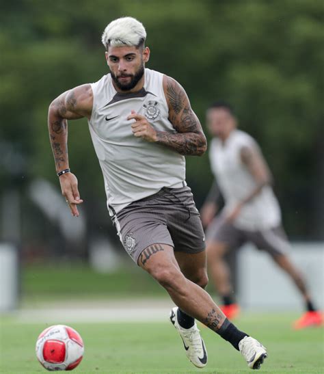 Corinthians Intensifica Treino T Tico E De Bolas Paradas Nesta Quinta