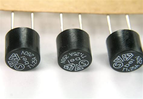 Taiwan Merit CQ MEF F4A 250V 4A 250V Round Fuse 8*8 Fast, 41% OFF