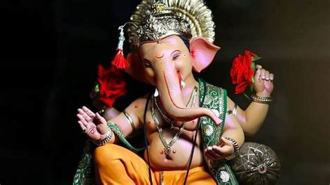 Shri Ganesh ji Mantra: बुधवार को इन मंत्रों से करें भगवान गणेश को ...