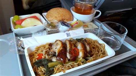 Sq Inflight Meal Braised Egg Noodles With Soy Chicken Flickr