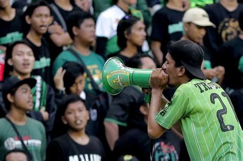 4 Klub Suporter Paling Fanatik Di Indonesia Dan Dikenal Paling Loyal