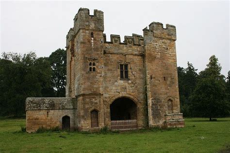 Small Castle Hulne Park Northumberland Small Castles Modern Castle