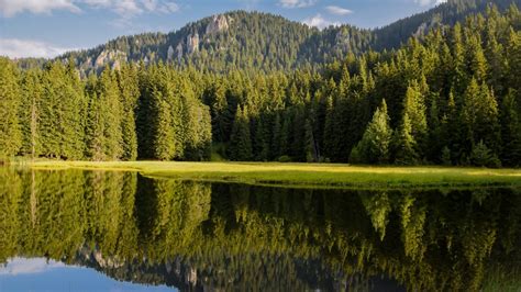 How are crater lake caldera formed? - World lakes