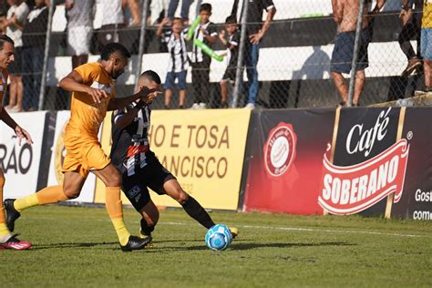 Athletic empata Brasiliense e carimba vaga às oitavas da Série D do