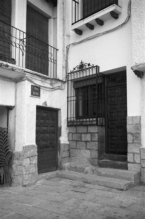 La Puebla De Montalb N Leica M Summaron Delta Flickr