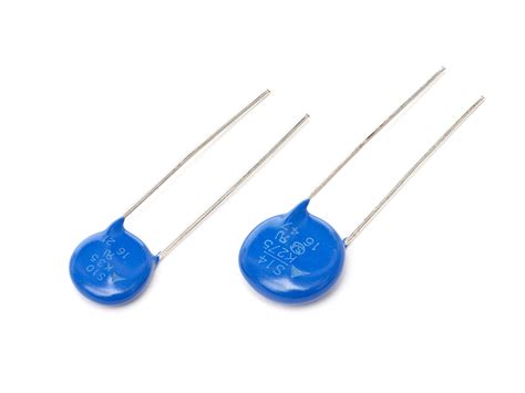 275V Metalloxid-Varistor in Scheibenausführung.