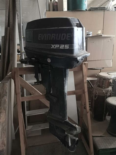 Silnik zaburtowy do łodzi JOHNSON EVINRUDE XP25 DWUSUW Jarosław OLX pl