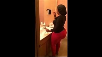 Sexy Girl Brushing Teeth XVIDEOS