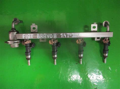 LISTWA WTRYSKOWA 1 4 T JET FIAT BRAVO 0280158167 12463523723