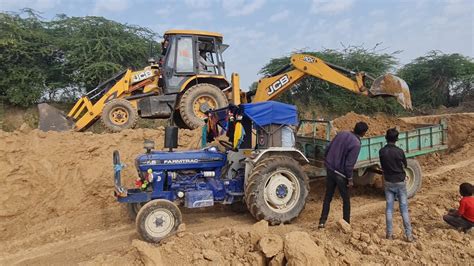 JCB 3DX Loading Mud Working With Farmtrac 45 Mahindra 265 DI