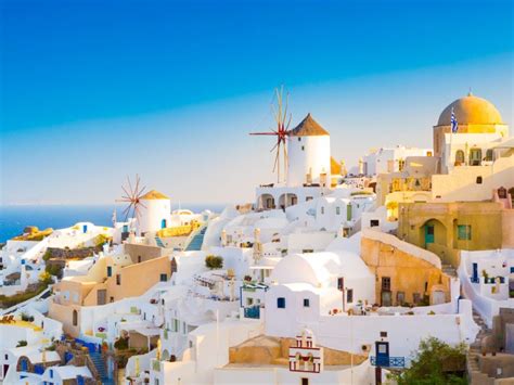 6 Of The Most Beautiful Beaches In Santorini - International Traveller