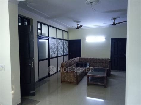 Independent House Palam Vihar Rent WITHOUT BROKERAGE Semi Furnished 2