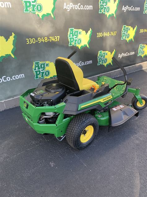 2024 John Deere Z315e Zero Turn Mowers Burbank Oh