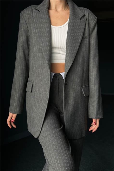 Gri Çizgili Oversize Blazer Ceket