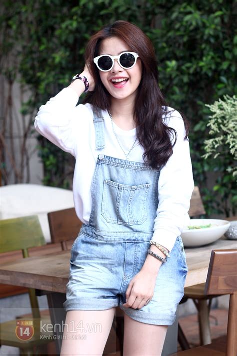 Nh Ng Hot Girl T Ng Gi N O N Chuy N H C H Nh